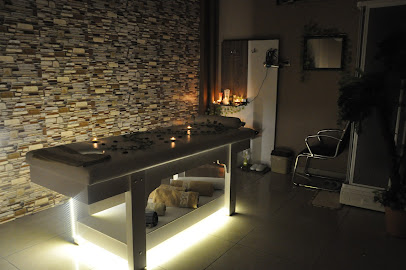 Happy Fish Therapy Spa