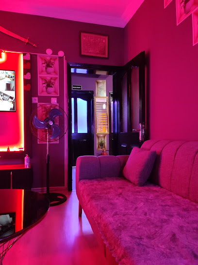 Mehnaz Spa