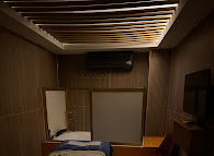 Themis Hear Head Spa